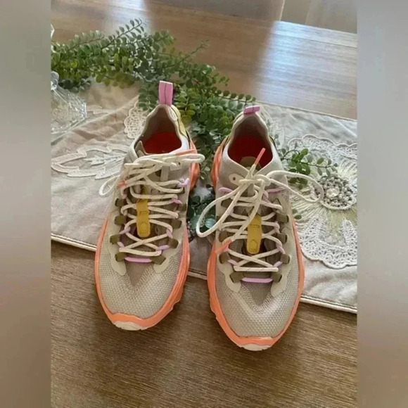 FP Movement SOREL Kinetic Breakthru Tech Sneakers Size 6.5 NWOT $135 - Picture 2 of 10